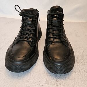 🍁NIB Size 7 Black High Top Leather Sneakers, Snover, Country of Origin: Canada